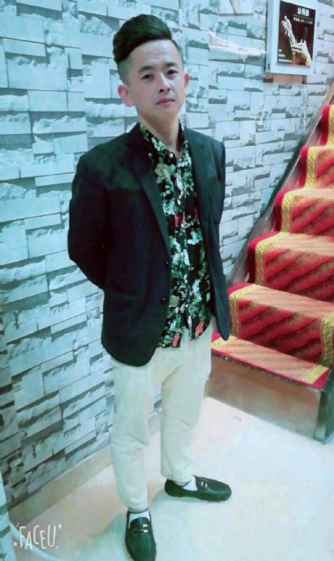 男人三十而立的第一张照片--雷州蓝颜知己交友网